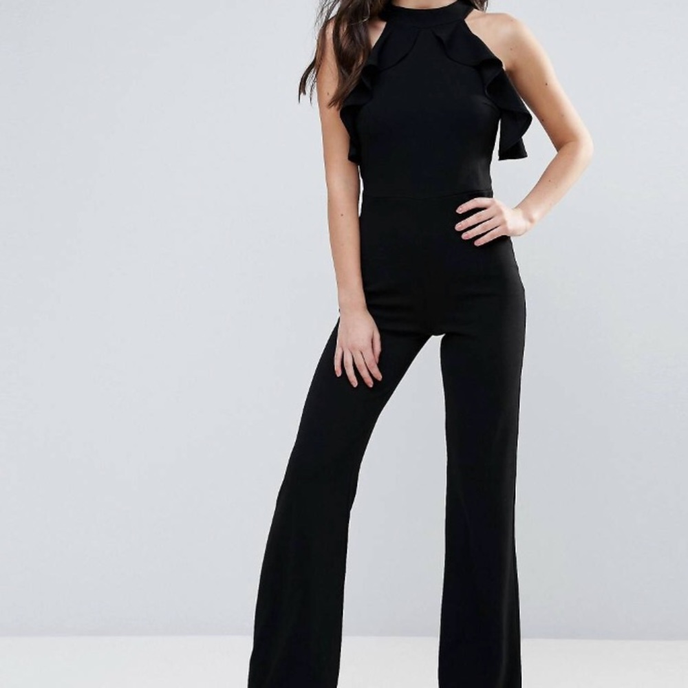 Ruffle jumpsuit with straight leg